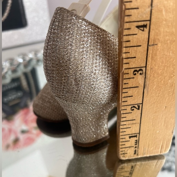 Bally vintage 1960’s Gold  glitter Heels  size 4D but feat 6.5 to 7 USA - Picture 11 of 13